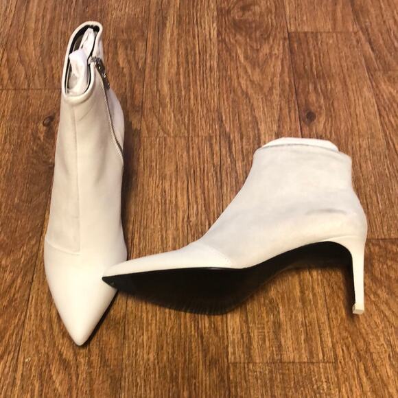 Rag & Bone Beha White Suede Leather Stiletto Ankle Boot Size 8.5 (38.5) - Picture 4 of 16